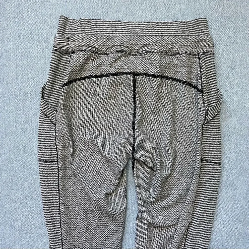 Lululemon Base Runner Pants Size 6